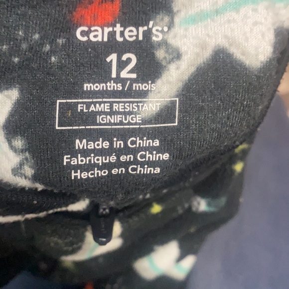 12 month Carter’s flannel sleeper - Picture 5 of 5